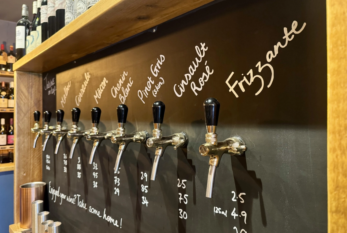 Exploring Jorvine Wine Bar: Fizz, Fun and Fine Wine