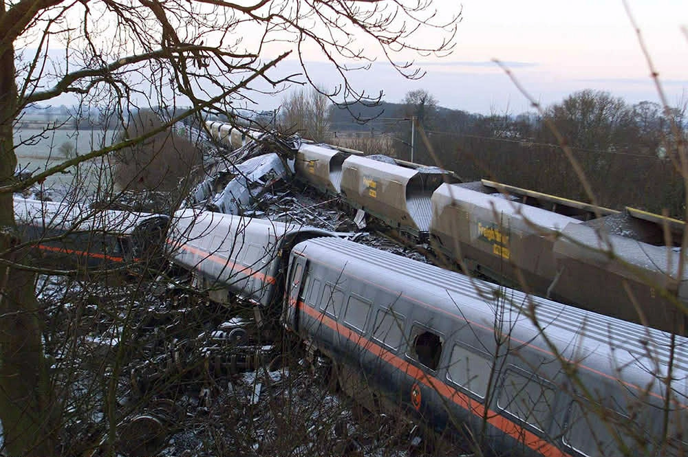 LISTEN - 25 years on, the road traffic accident that caused a fatal train crash