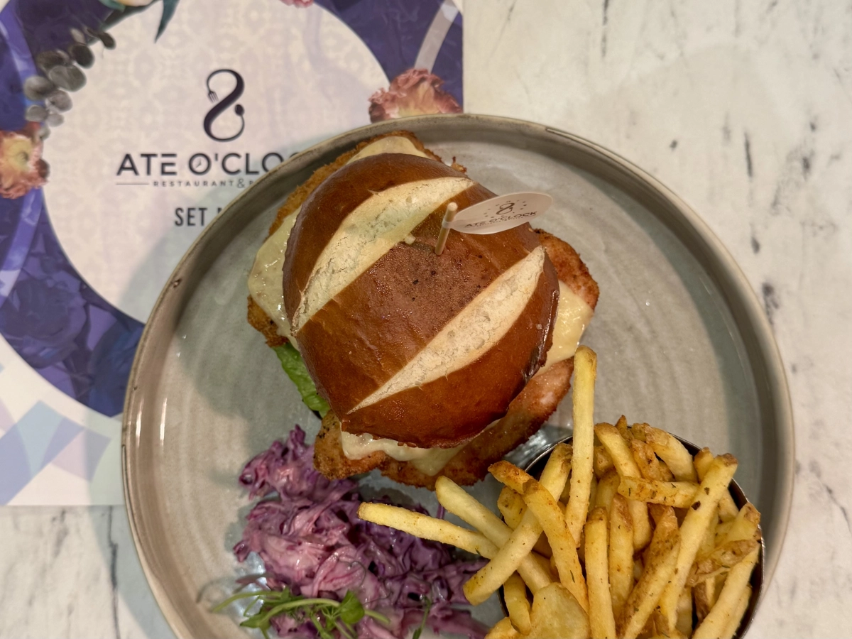 Restaurant Of The Week  - Ate O'Clock